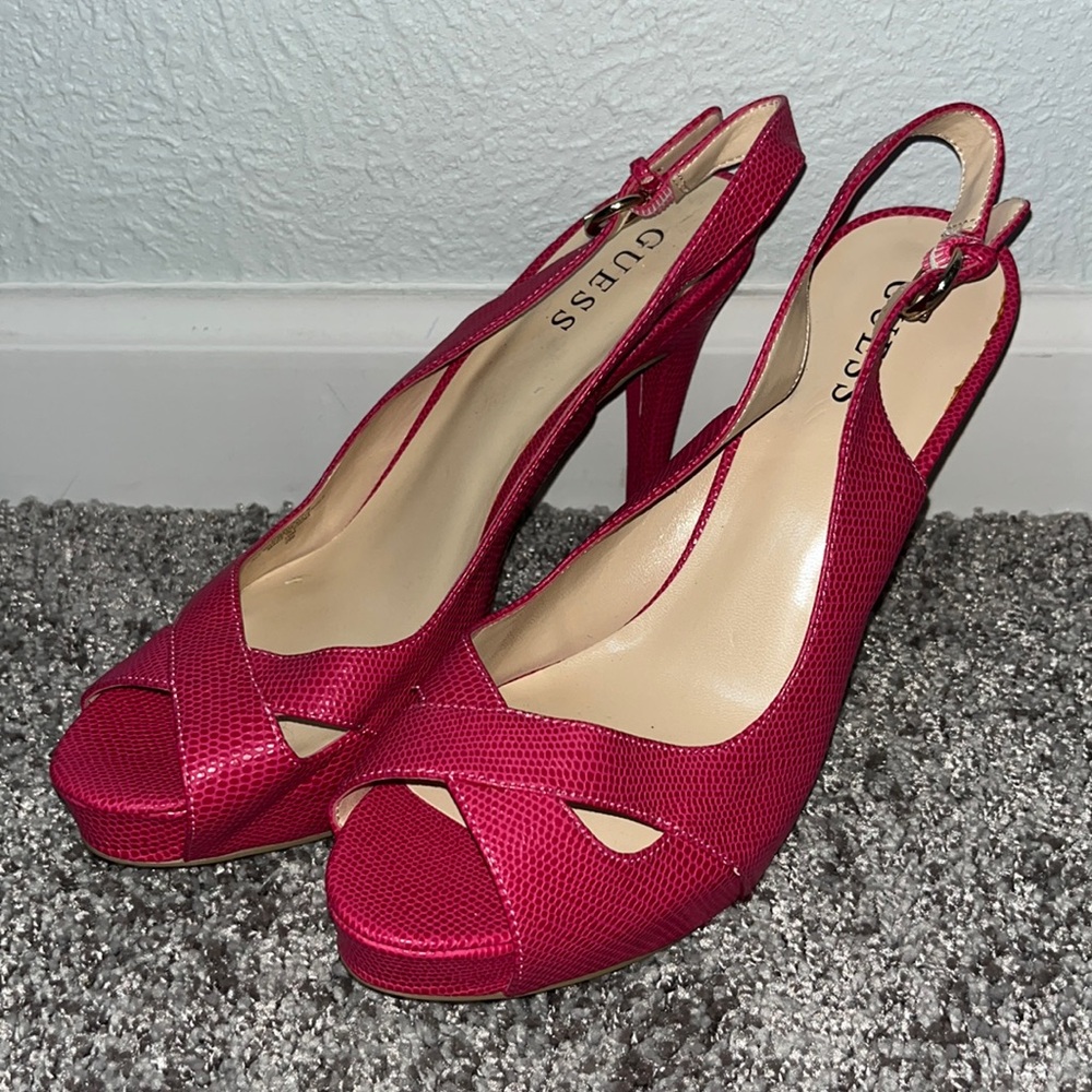 Pink GUESS heels NEW size 10